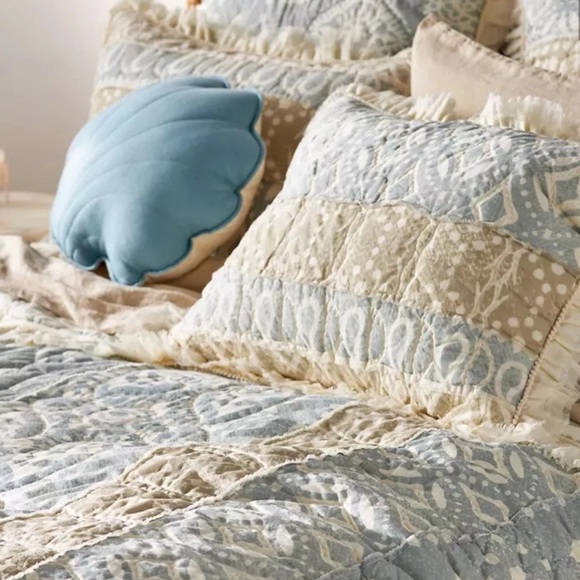 Anthropologie Elsa Cotton Voile Patchwork Quilt Soft Sky Gray Ivory - Picture 2 of 6